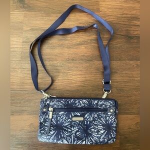 Baggallini Bag Crossbody Purse Wristlet Blue Bursts RFID Blocking Zipped 9x5”